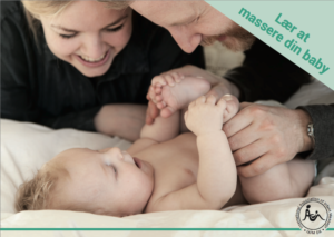 Forældre glæder sig over deres liggende baby. Generalforsamling IAIM 2017